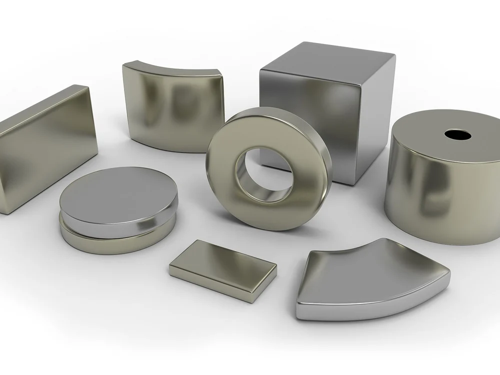 Sintered NdFeB magnet components in custom geometries